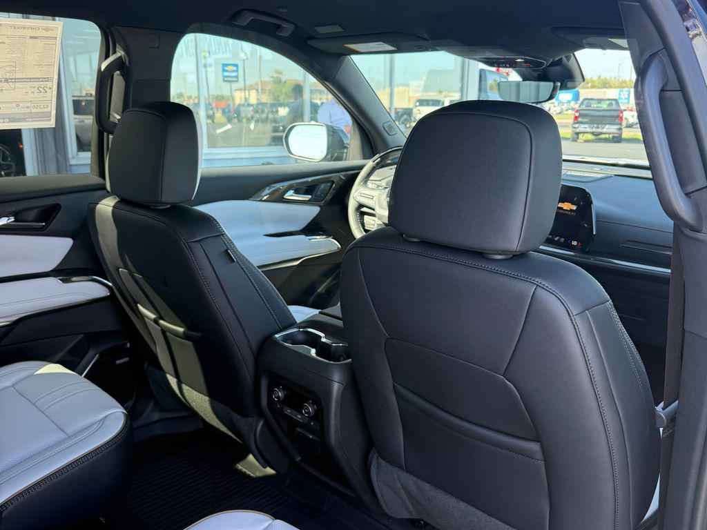 new 2026 Chevrolet Traverse car, priced at $57,715
