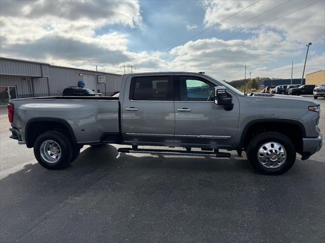 new 2024 Chevrolet Silverado 3500 car