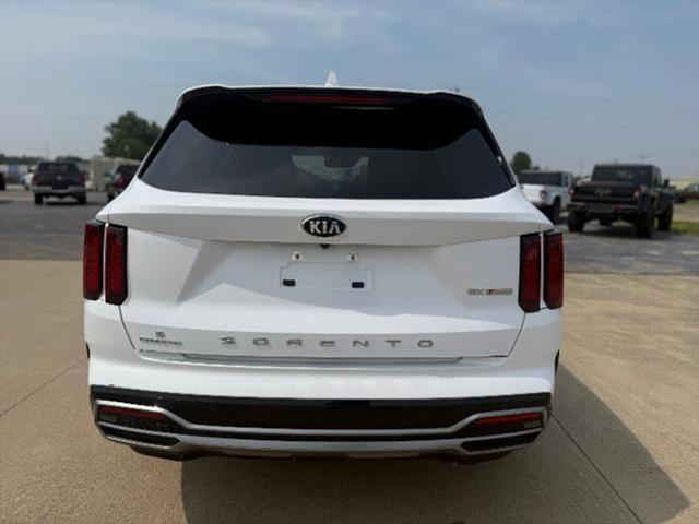 used 2021 Kia Sorento car, priced at $23,690