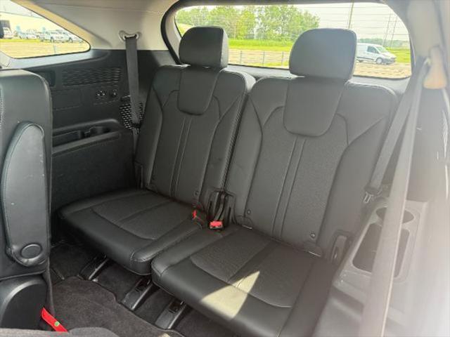 used 2021 Kia Sorento car, priced at $23,690