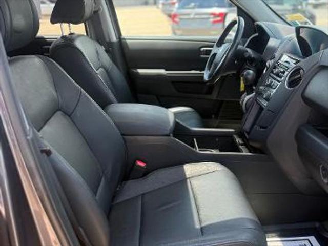 used 2014 Honda Pilot car, priced at $13,650