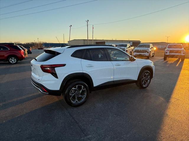 new 2025 Chevrolet Trax car, priced at $24,065