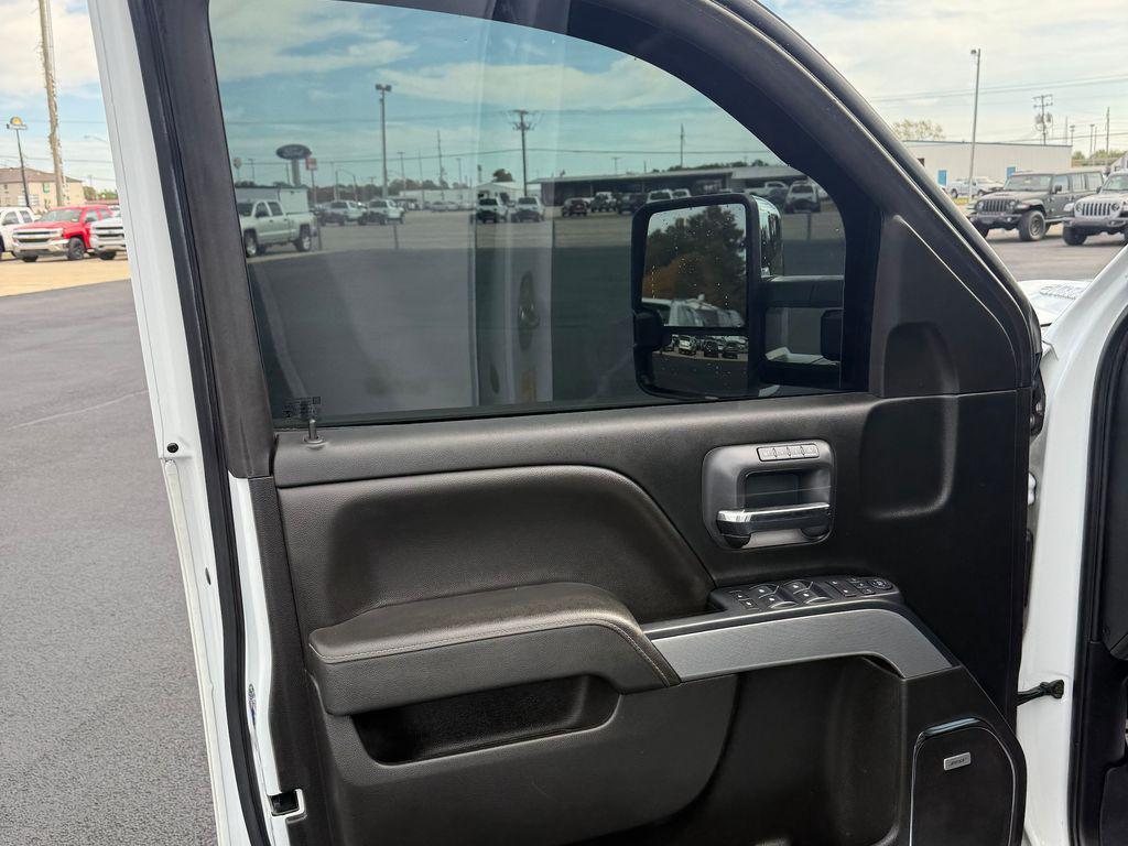 used 2018 Chevrolet Silverado 2500 car, priced at $48,998