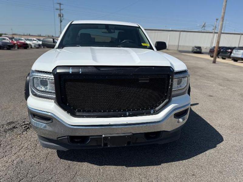 used 2018 GMC Sierra 1500 car, priced at $23,997