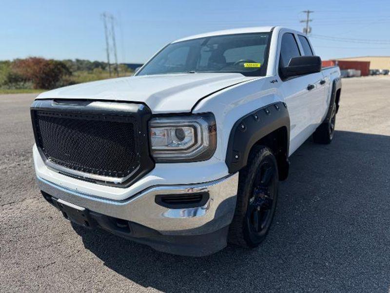 used 2018 GMC Sierra 1500 car, priced at $23,997
