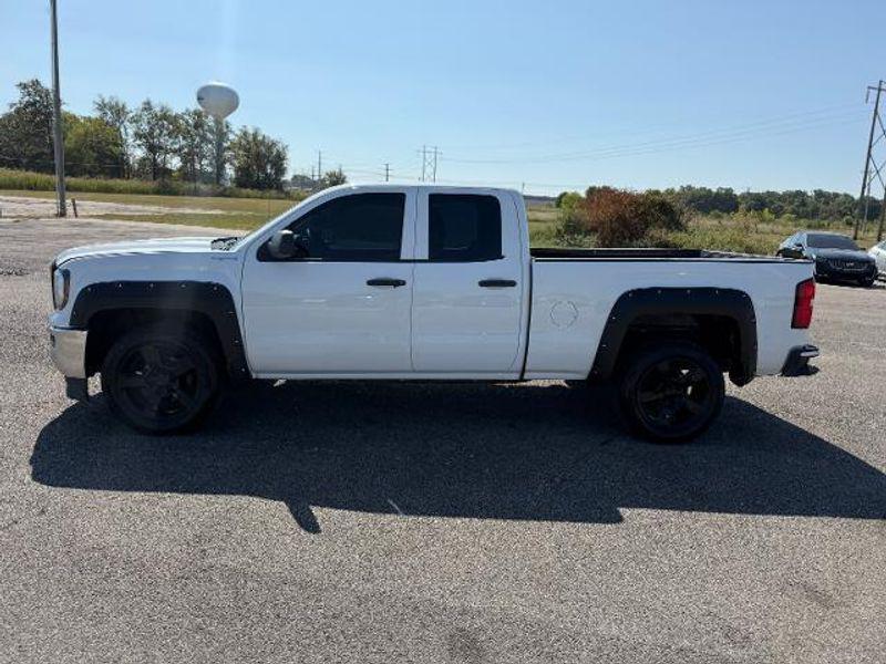 used 2018 GMC Sierra 1500 car, priced at $23,997