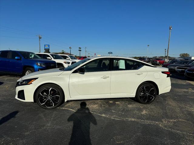 used 2023 Nissan Altima car, priced at $26,998