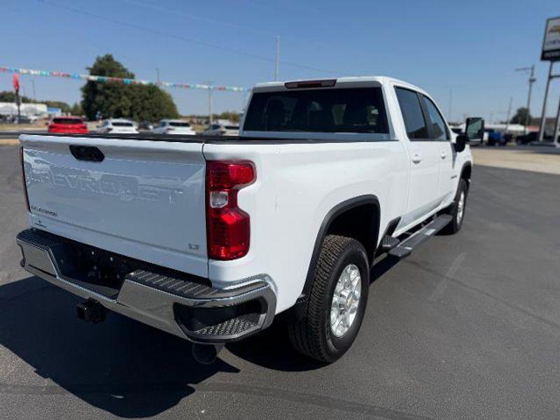 new 2024 Chevrolet Silverado 2500 car