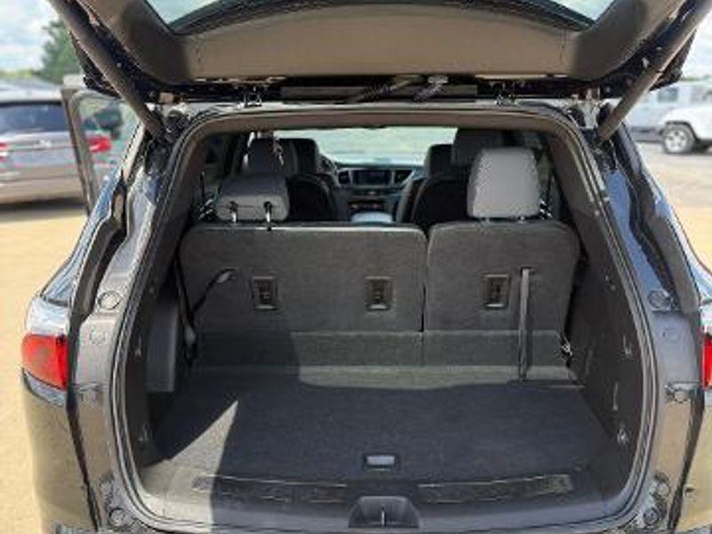 used 2023 Buick Enclave car, priced at $36,999