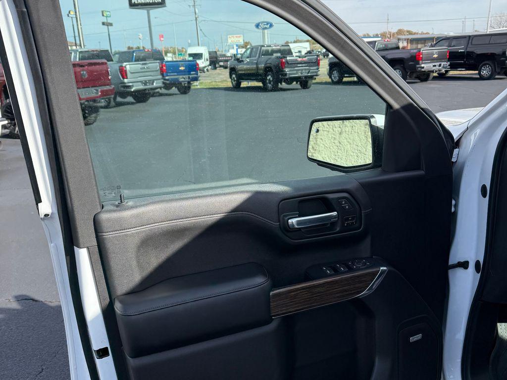 used 2020 Chevrolet Silverado 1500 car, priced at $35,998