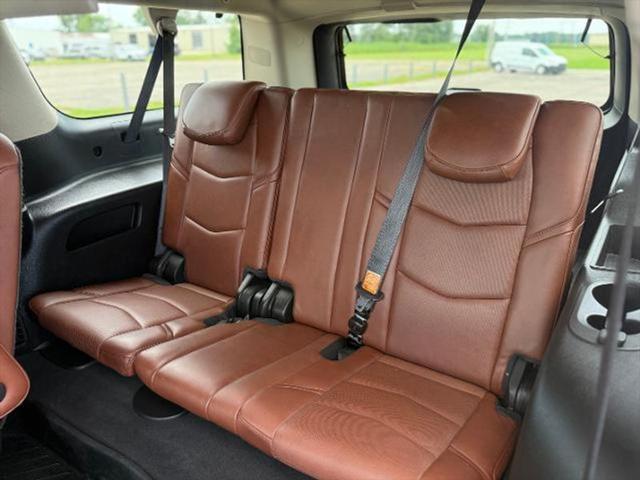 used 2020 Cadillac Escalade ESV car, priced at $33,295