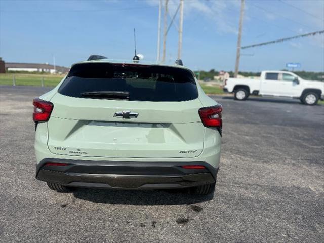 new 2025 Chevrolet Trax car, priced at $27,645