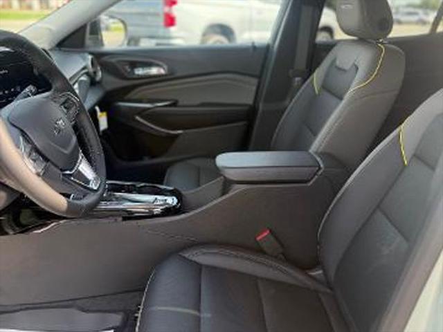 new 2025 Chevrolet Trax car, priced at $27,645