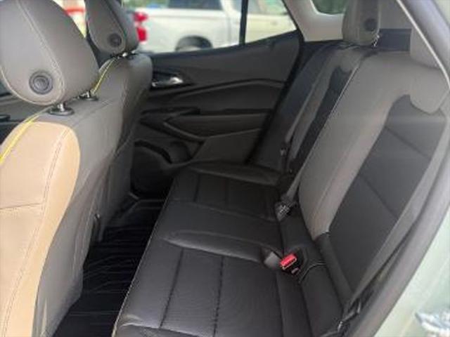 new 2025 Chevrolet Trax car, priced at $27,645