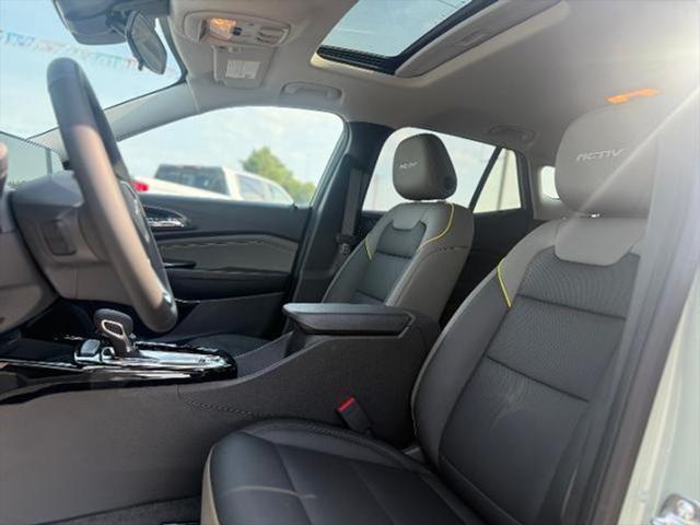 new 2025 Chevrolet Trax car, priced at $27,645