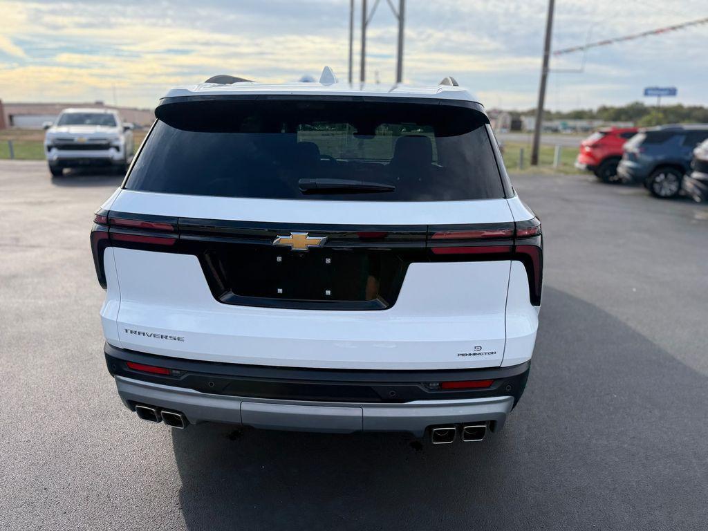 new 2026 Chevrolet Traverse car