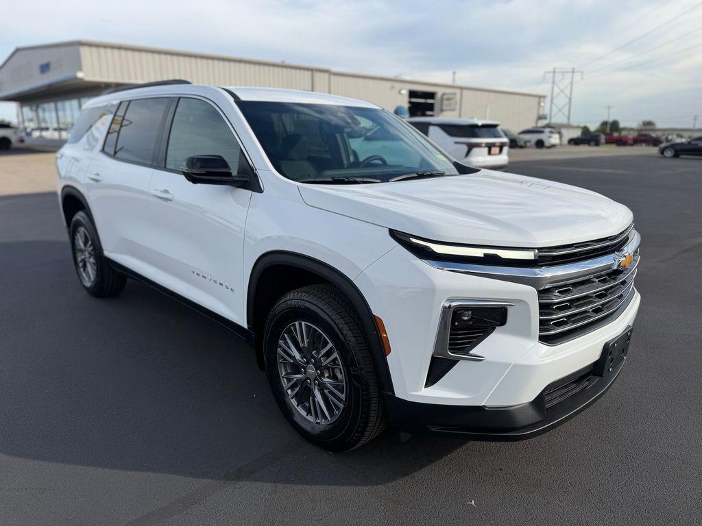new 2026 Chevrolet Traverse car