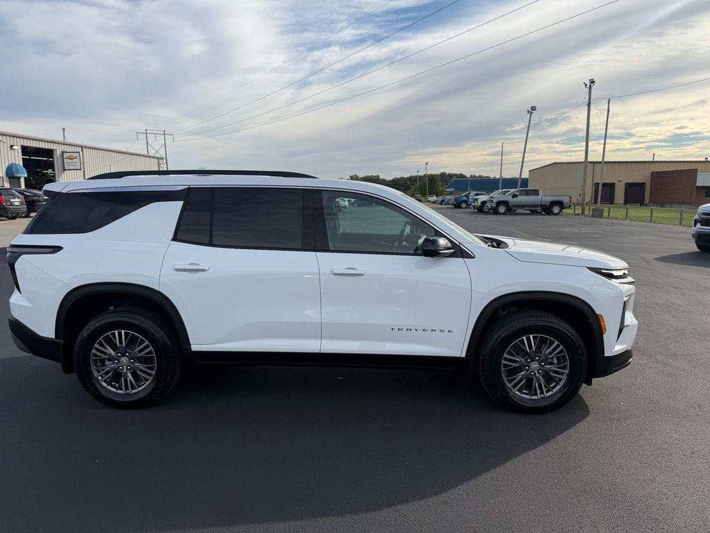 new 2026 Chevrolet Traverse car
