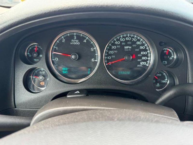 used 2014 GMC Yukon car, priced at $19,999
