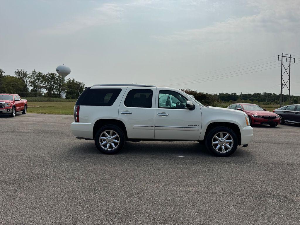 used 2014 GMC Yukon car, priced at $19,999