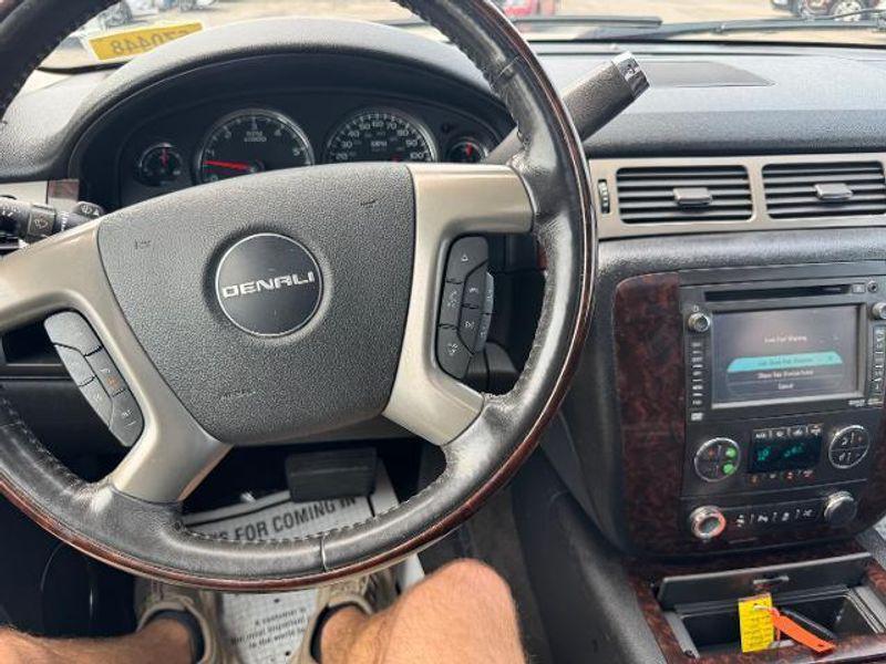 used 2014 GMC Yukon car, priced at $19,999