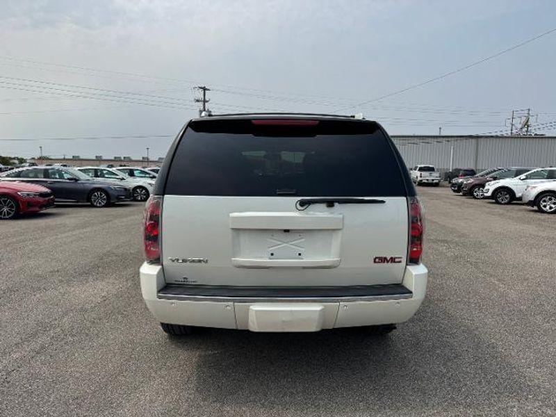 used 2014 GMC Yukon car, priced at $19,999