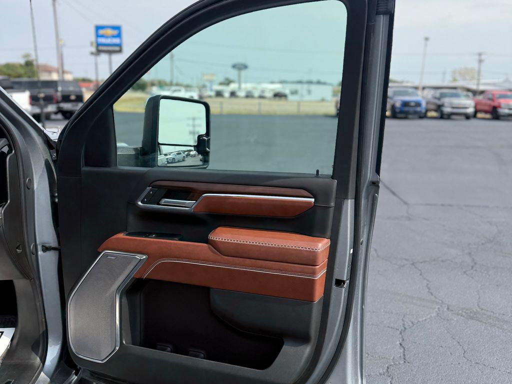 used 2024 GMC Sierra 2500 car, priced at $83,808