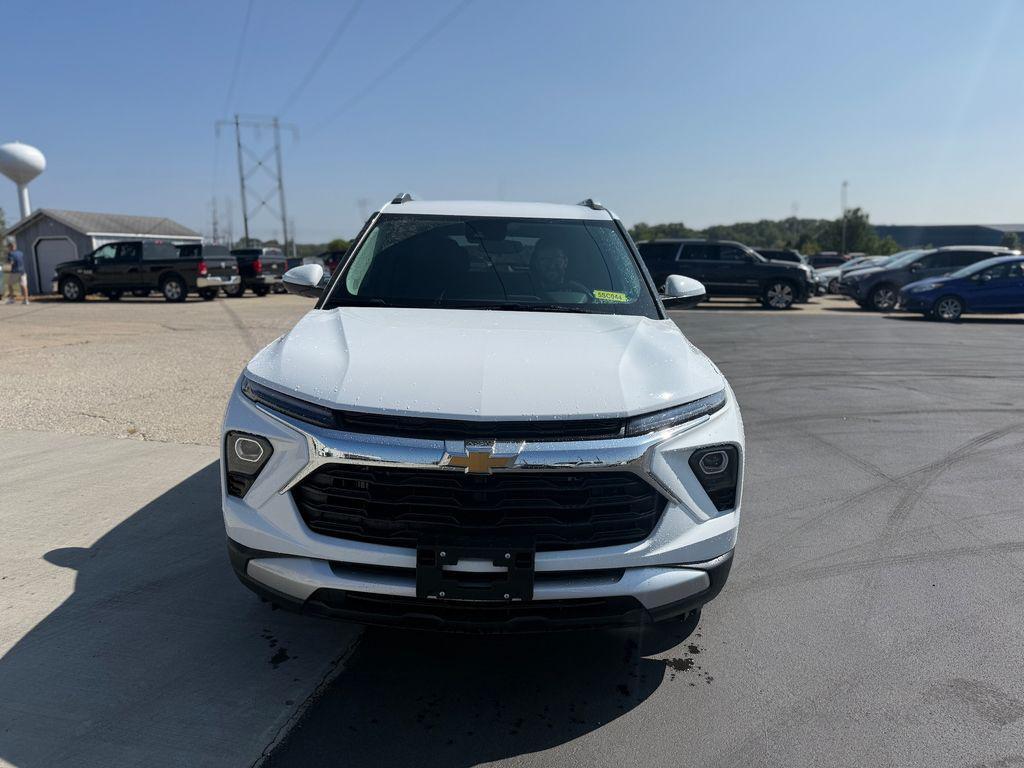 new 2026 Chevrolet TrailBlazer car, priced at $26,185