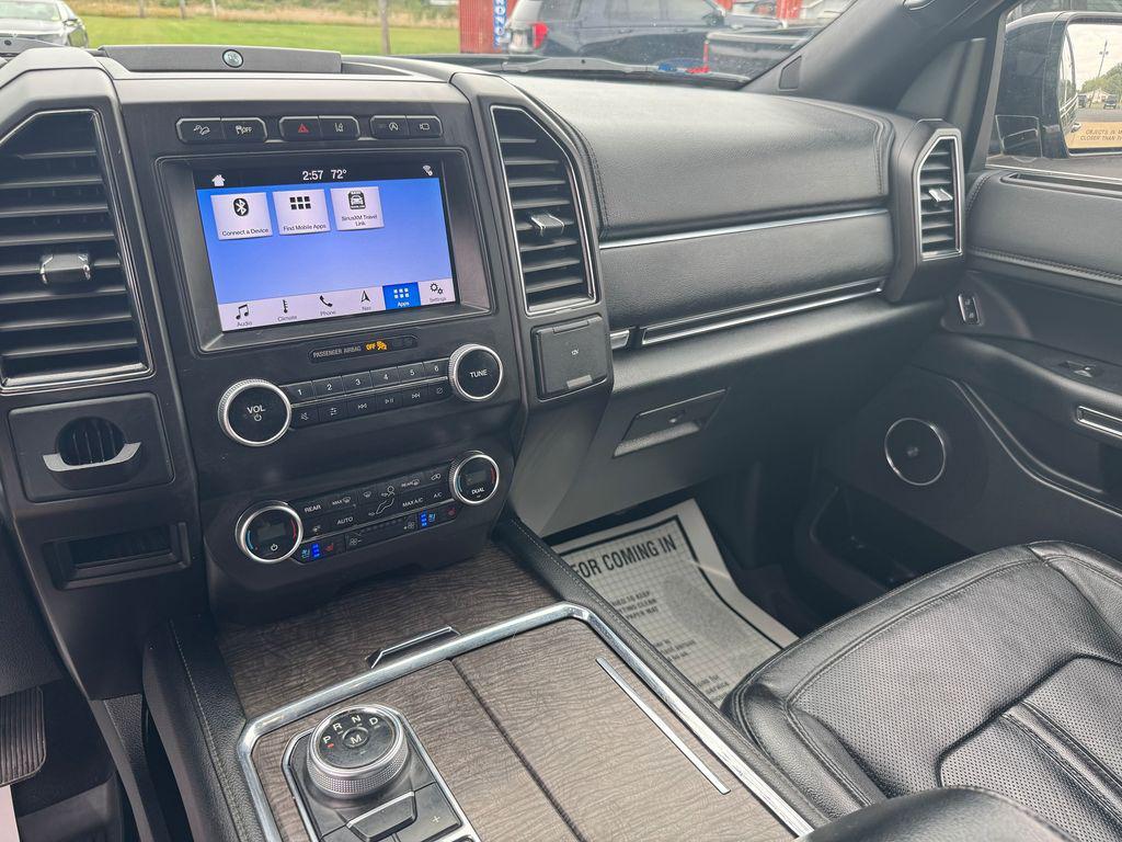 used 2019 Ford Expedition car, priced at $28,998