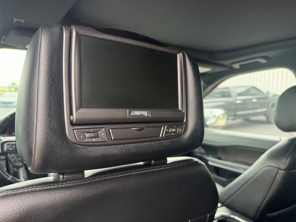 used 2019 Ford Expedition car, priced at $28,998