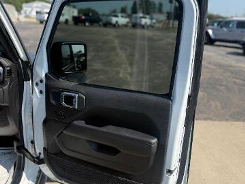 used 2021 Jeep Wrangler Unlimited car, priced at $58,998