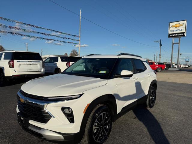 new 2025 Chevrolet TrailBlazer car, priced at $26,240