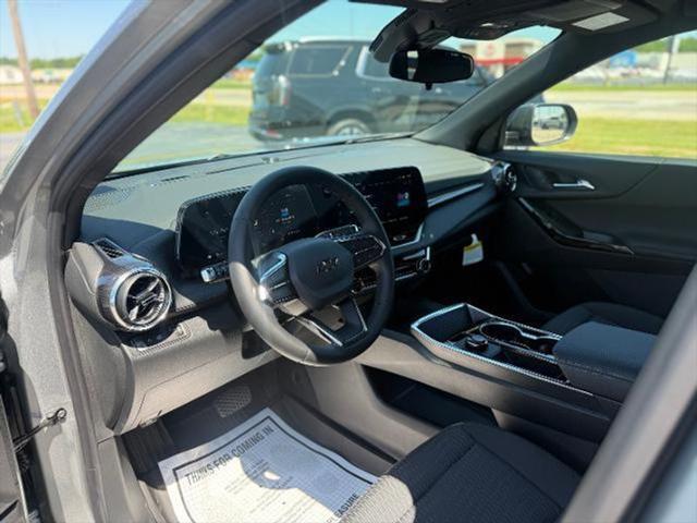 new 2026 Chevrolet Equinox car, priced at $31,305