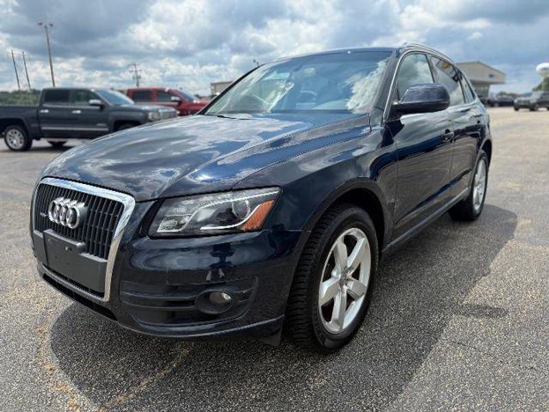 used 2011 Audi Q5 car, priced at $9,999