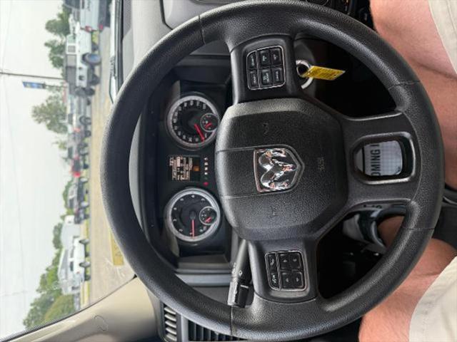 used 2020 Ram 1500 Classic car, priced at $27,999