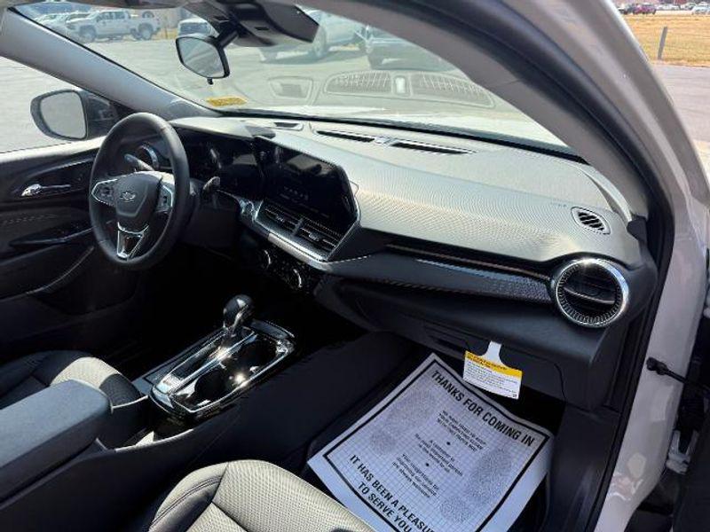 new 2026 Chevrolet Trax car, priced at $26,960