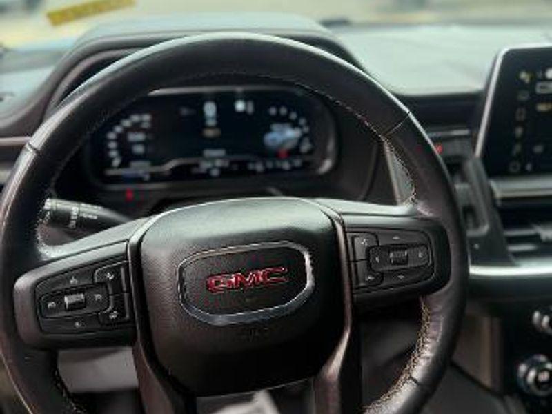 used 2022 GMC Yukon car, priced at $57,989