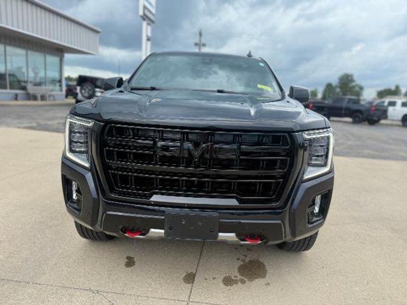 used 2022 GMC Yukon car, priced at $57,989