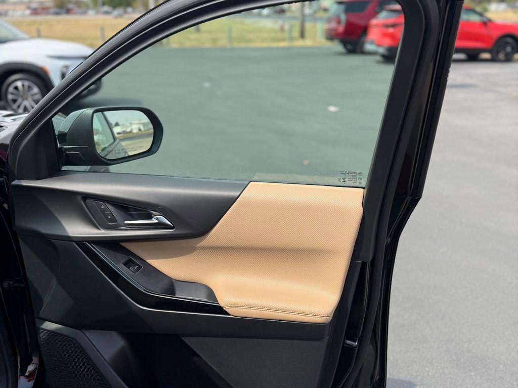 new 2026 Chevrolet Equinox car, priced at $35,720