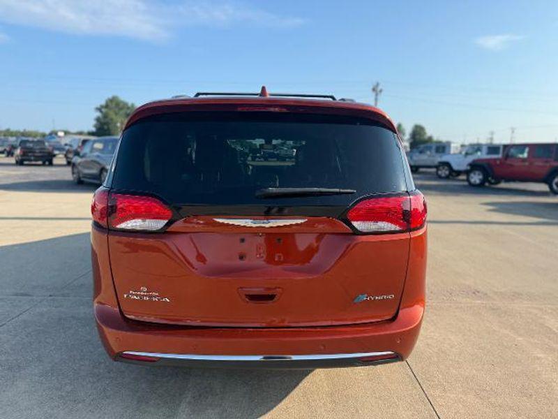 used 2018 Chrysler Pacifica Hybrid car, priced at $21,698