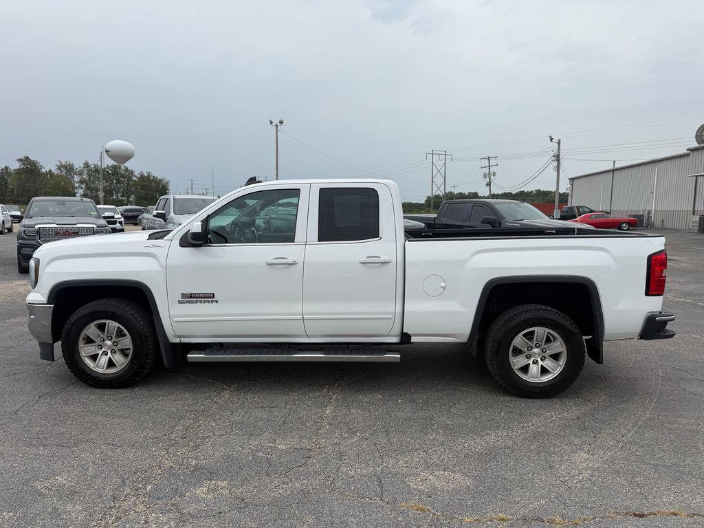 used 2017 GMC Sierra 1500 car, priced at $25,998