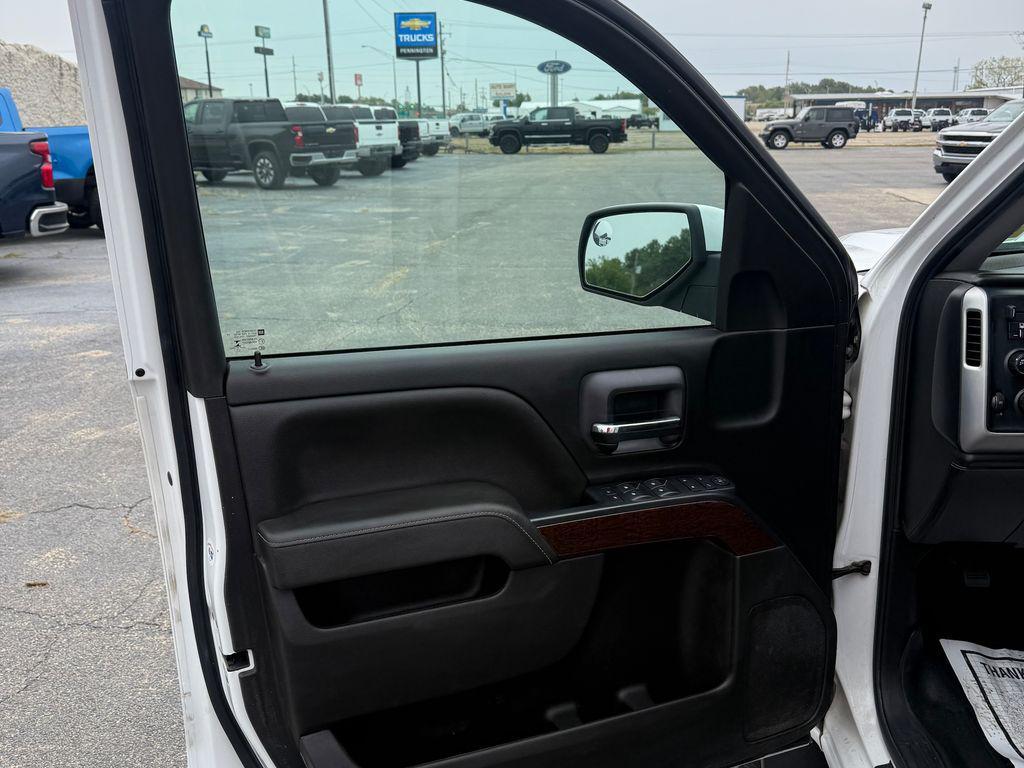 used 2017 GMC Sierra 1500 car, priced at $25,998