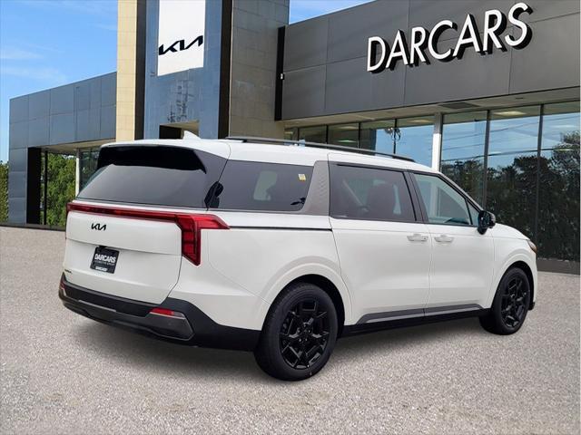 new 2025 Kia Carnival car, priced at $43,050