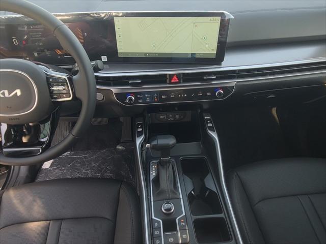 new 2025 Kia Sorento car, priced at $33,150