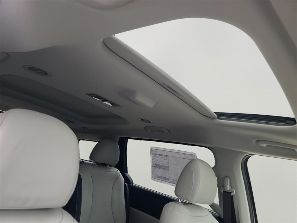 new 2026 Kia Carnival Hybrid car, priced at $50,699