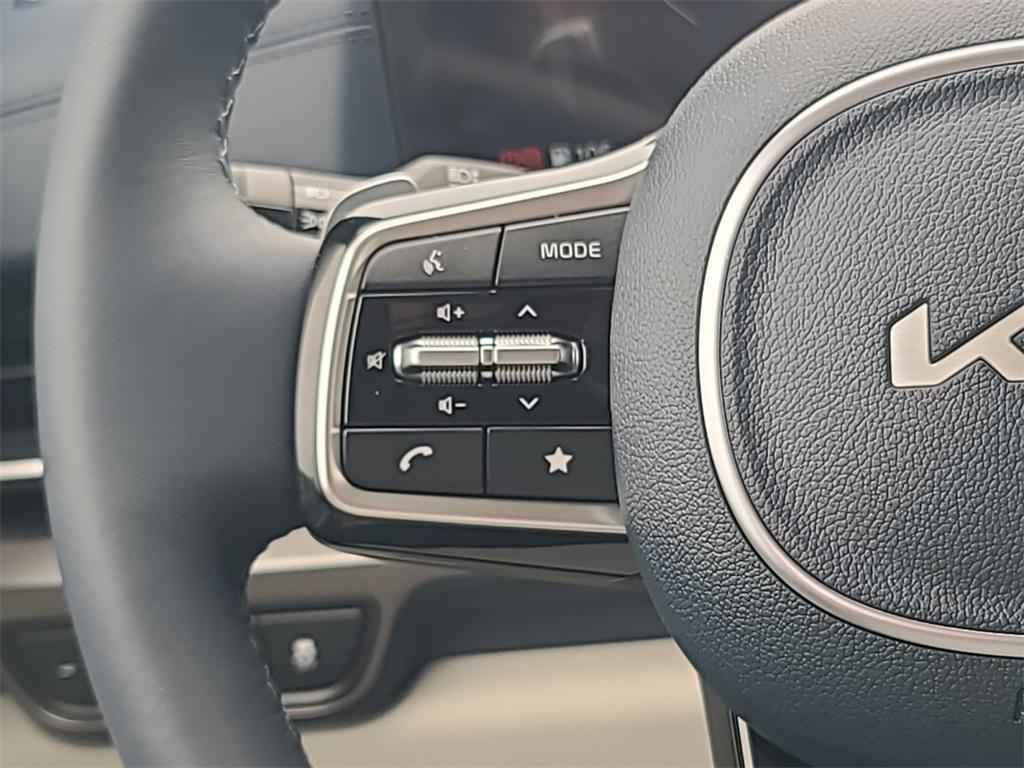 new 2026 Kia Carnival Hybrid car, priced at $50,699