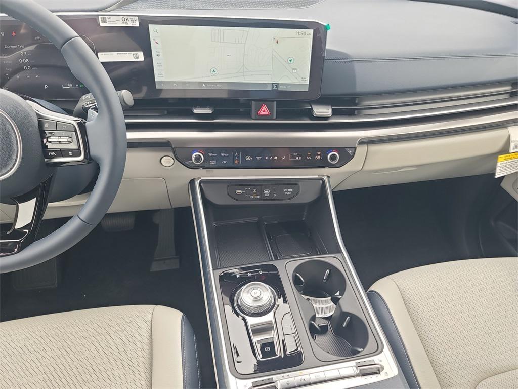 new 2026 Kia Carnival Hybrid car, priced at $50,699