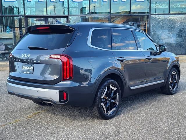 used 2023 Kia Telluride car, priced at $36,994