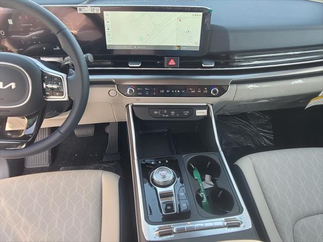 new 2025 Kia Carnival Hybrid car, priced at $49,310