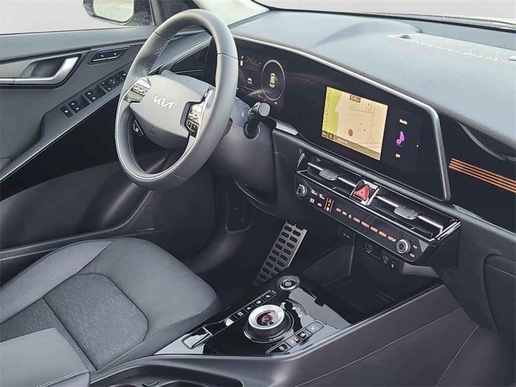 new 2025 Kia Niro EV car, priced at $35,805